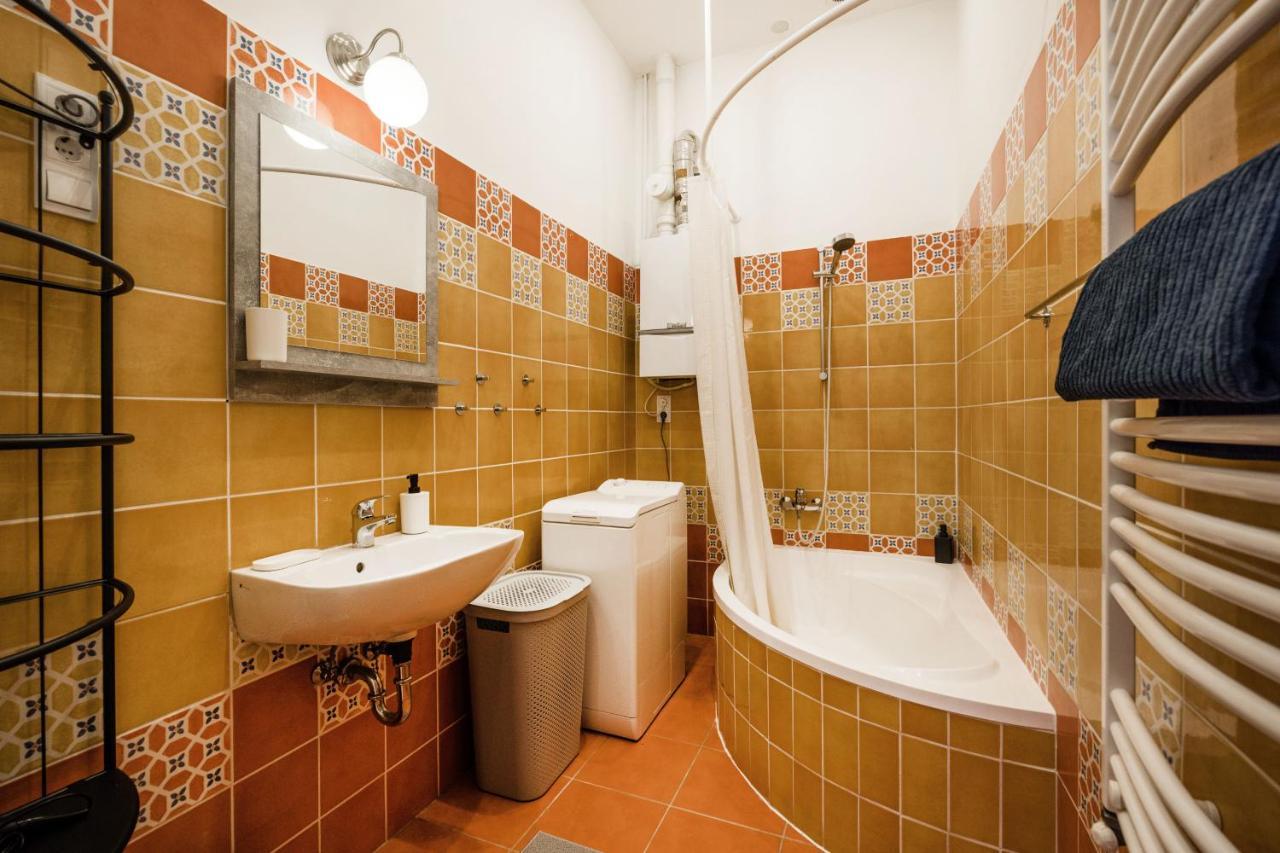 Lavender Apartment Budapest Exterior photo